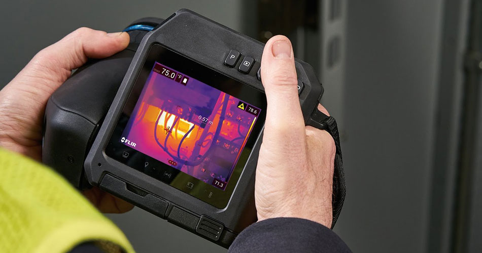 Thermal Imaging Camera Services in Boca Raton; Detecting Insufficient Insulation, Heat Loss, and Hidden Moisture Intrusion Behind Surfaces